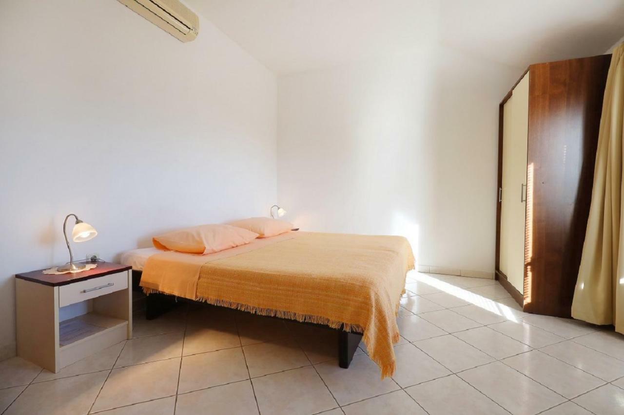 Studio Apartments Pavin ซาดาร์ ภายนอก รูปภาพ